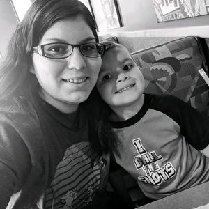 Meet your Posher, Aniceta